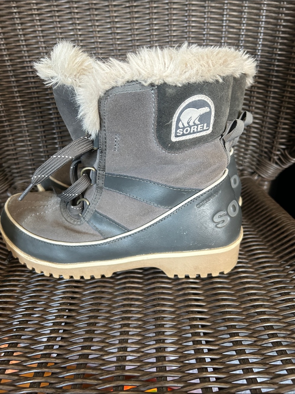 Sorel Gray and Tan Faux-Fur Lace-Up Winter Boot